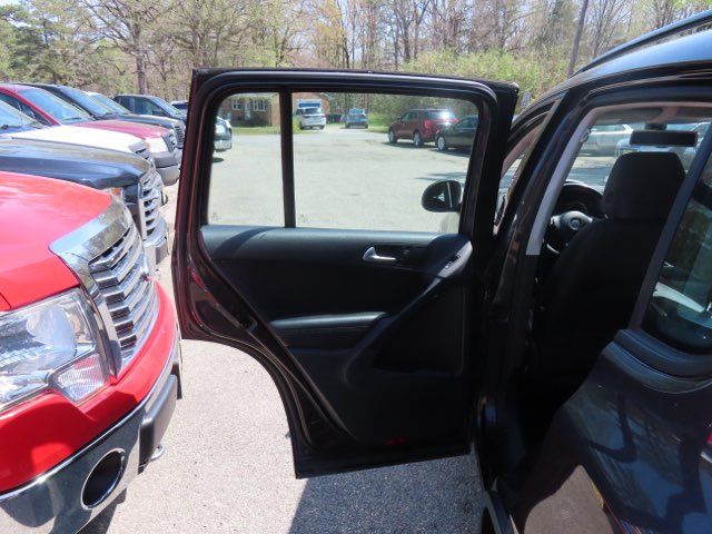 2016 Volkswagen Tiguan SE