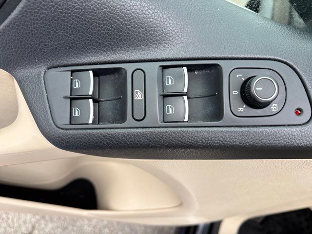 2016 Volkswagen Tiguan 2.0T S | San Antonio, TX | Clear Choice Automotive South