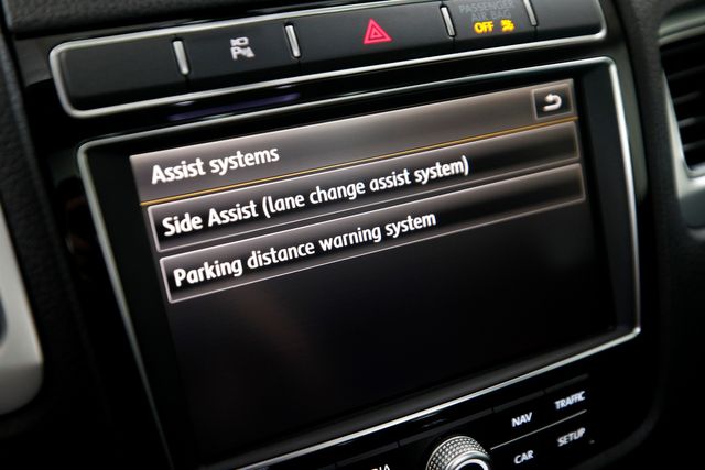 2016 Volkswagen Touareg TDI Lux | Burbank, California | MDK International 2016 Volkswagen Touareg TDI Lux | Burbank, California | MDK International