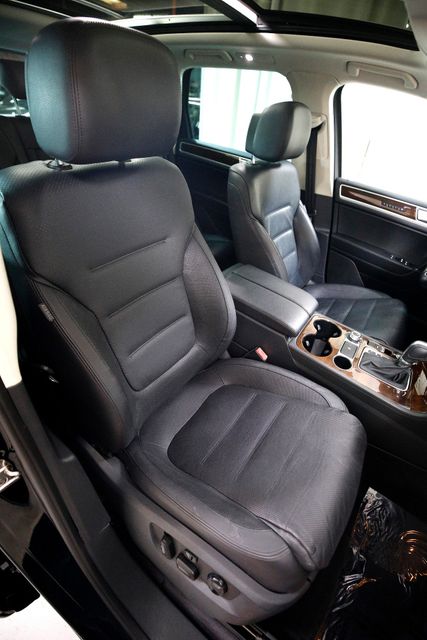 2016 Volkswagen Touareg TDI Lux | Burbank, California | MDK International 2016 Volkswagen Touareg TDI Lux | Burbank, California | MDK International