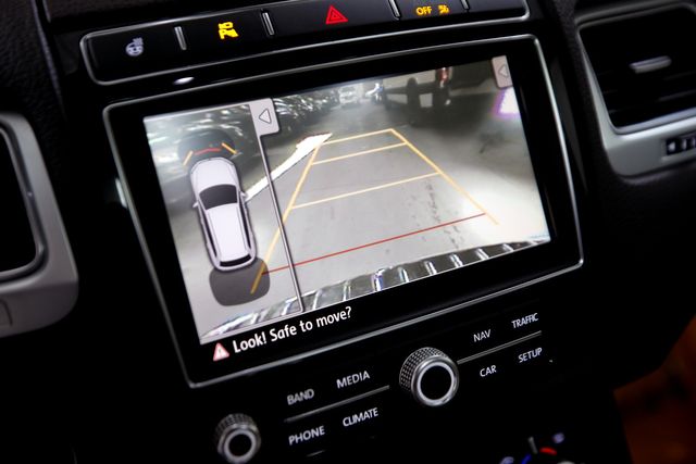 2016 Volkswagen Touareg TDI Lux | Burbank, California | MDK International 2016 Volkswagen Touareg TDI Lux | Burbank, California | MDK International