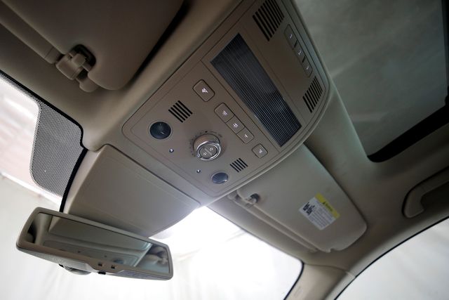 2016 Volkswagen Touareg TDI Lux | Burbank, California | MDK International