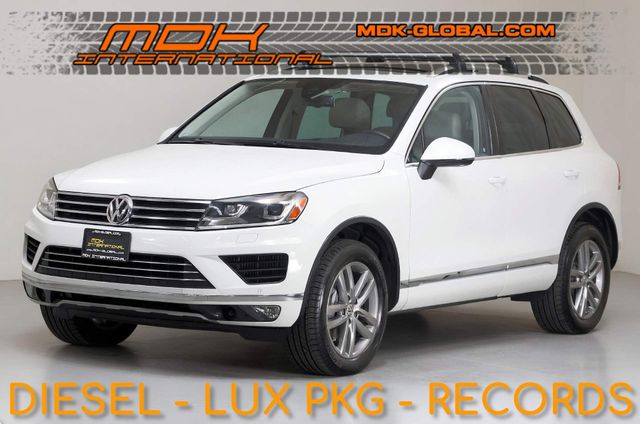 2016 Volkswagen Touareg TDI Lux | Burbank, California | MDK International in Los Angeles, California 91504