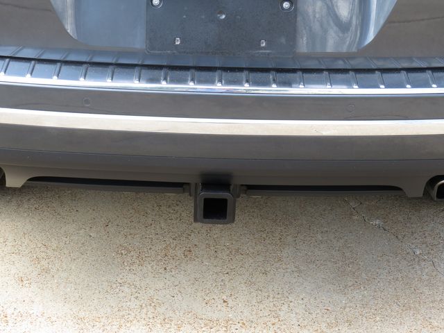 2016 Volkswagen Touareg VR6 Sport   MSRP New $43,615