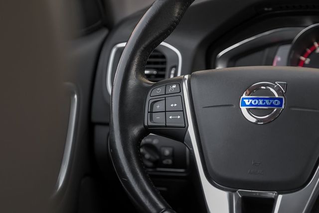 2016 Volvo S60 Cross Country T5 Platinum Tech Pkg Adaptive Cruise Heated Seats 2016 Volvo S60 Cross Country T5 Platinum Tech Pkg Adaptive Cruise Heated Seats