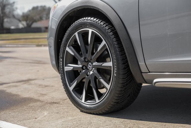 2016 Volvo S60 Cross Country T5 Platinum Tech Pkg Adaptive Cruise Heated Seats 2016 Volvo S60 Cross Country T5 Platinum Tech Pkg Adaptive Cruise Heated Seats