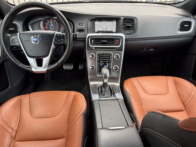 2016 Volvo S60 T5 Drive-E Premier