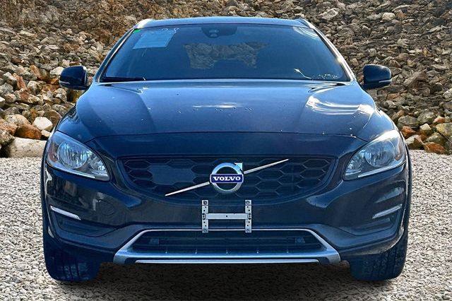 2016 Volvo V60 Cross Country T5