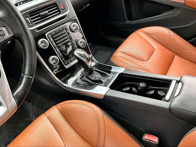 2016 Volvo V60 T5 Drive-E Premier