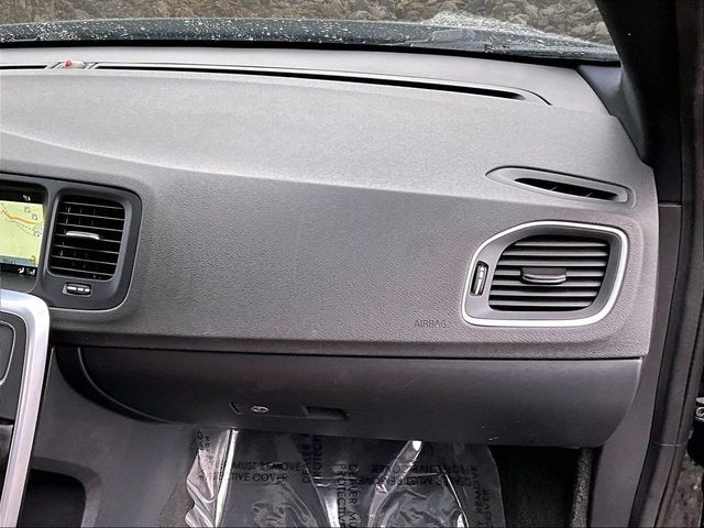 2016 Volvo V60 T5 Drive-E Premier