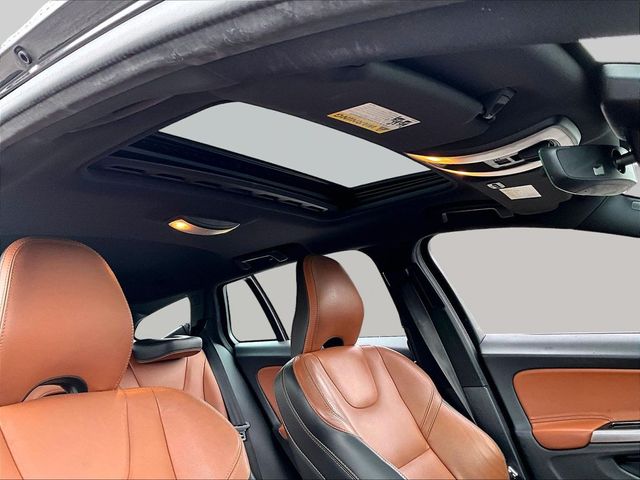 2016 Volvo V60 T5 Drive-E Premier