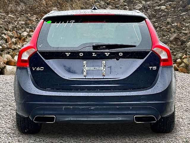 2016 Volvo V60 T5 Drive-E Premier