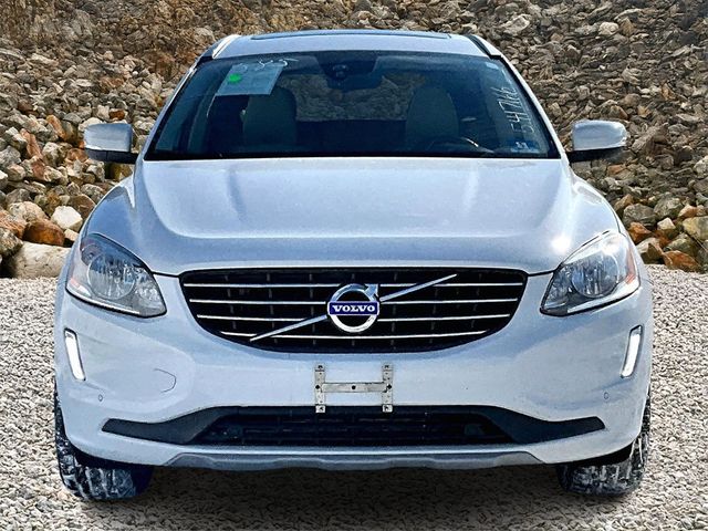 2016 Volvo XC60 T6 Drive-E