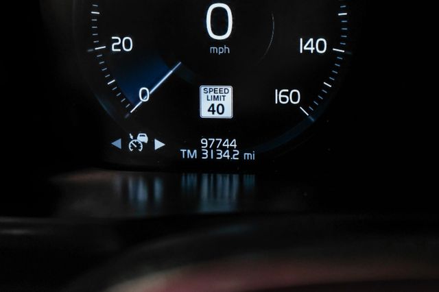 2016 Volvo XC90 T6 R-Design | New York, NY | Spincar Demo Account