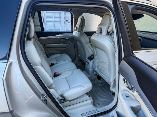 2016 Volvo XC90 T8 eAWD Momentum | Agoura Hills, CA | SoCal Auto Group 2016 Volvo XC90 T8 eAWD Momentum | Agoura Hills, CA | SoCal Auto Group
