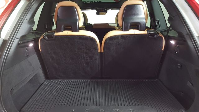 2016 Volvo XC90 T6 Momentum | Carrollton, TX | Legend Motorcars of Carrollton