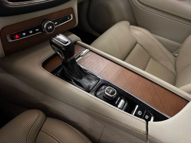 2016 Volvo XC90 T6 Inscription | Houston, TX | Houston Auto Credit 2016 Volvo XC90 T6 Inscription | Houston, TX | Houston Auto Credit