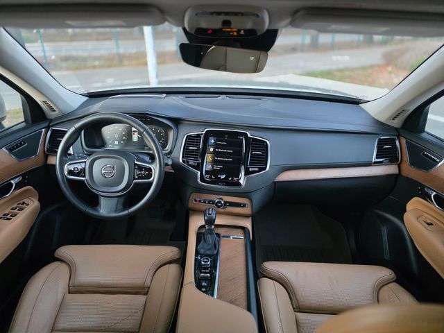 2016 Volvo XC90 T6 Inscription | Reseda, CA | Angeles Auto Alliance