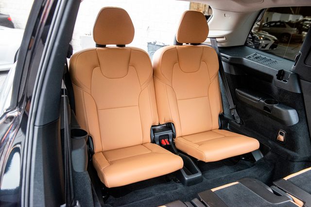 2016 Volvo XC90 T6 Momentum | Van Nuys, CA | Stellar Auto INC. 2016 Volvo XC90 T6 Momentum | Van Nuys, CA | Stellar Auto INC.