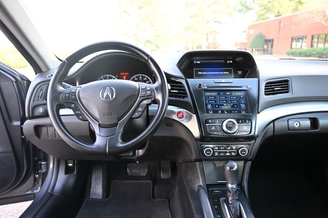 2017 Acura ILX w/Premium