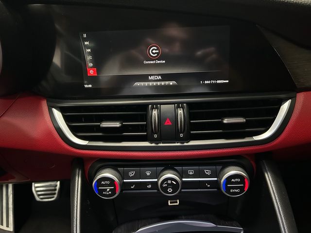 2017 Alfa Romeo Giulia Ti