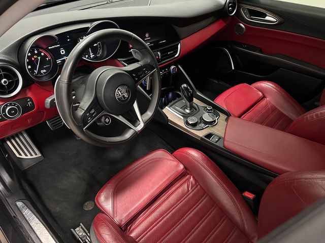 2017 Alfa Romeo Giulia Ti