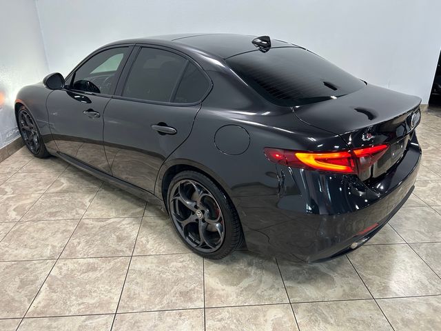2017 Alfa Romeo Giulia Ti