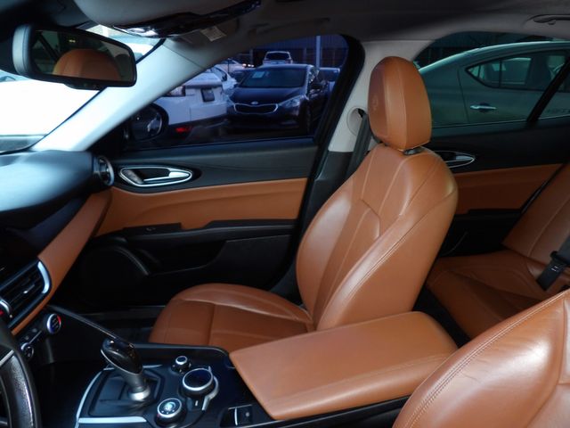 2017 Alfa Romeo Giulia Base | Dalton, GA | Paniagua Auto Mall 2017 Alfa Romeo Giulia Base | Dalton, GA | Paniagua Auto Mall