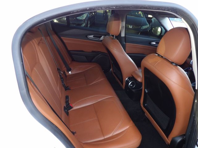 2017 Alfa Romeo Giulia Base | Dalton, GA | Paniagua Auto Mall 2017 Alfa Romeo Giulia Base | Dalton, GA | Paniagua Auto Mall