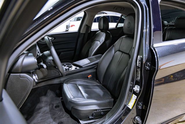 2017 Alfa Romeo Giulia Base | Mesquite, TX | Texas Autos Direct 2017 Alfa Romeo Giulia Base | Mesquite, TX | Texas Autos Direct