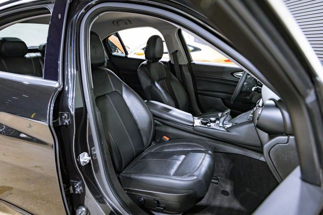 2017 Alfa Romeo Giulia Base | Mesquite, TX | Texas Autos Direct 2017 Alfa Romeo Giulia Base | Mesquite, TX | Texas Autos Direct