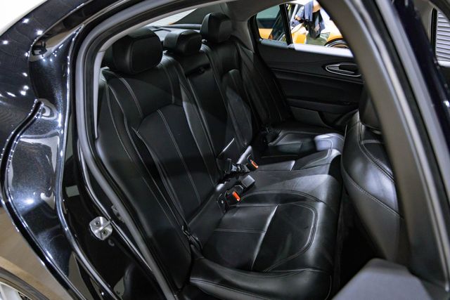 2017 Alfa Romeo Giulia Base | Mesquite, TX | Texas Autos Direct 2017 Alfa Romeo Giulia Base | Mesquite, TX | Texas Autos Direct