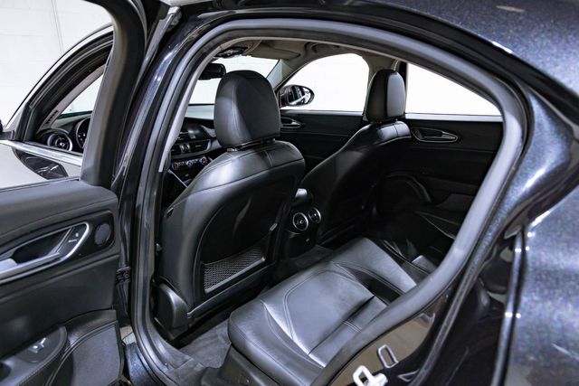 2017 Alfa Romeo Giulia Base | Mesquite, TX | Texas Autos Direct 2017 Alfa Romeo Giulia Base | Mesquite, TX | Texas Autos Direct