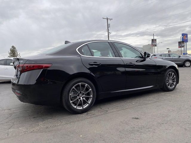 2017 Alfa Romeo Giulia TURBO AWD 