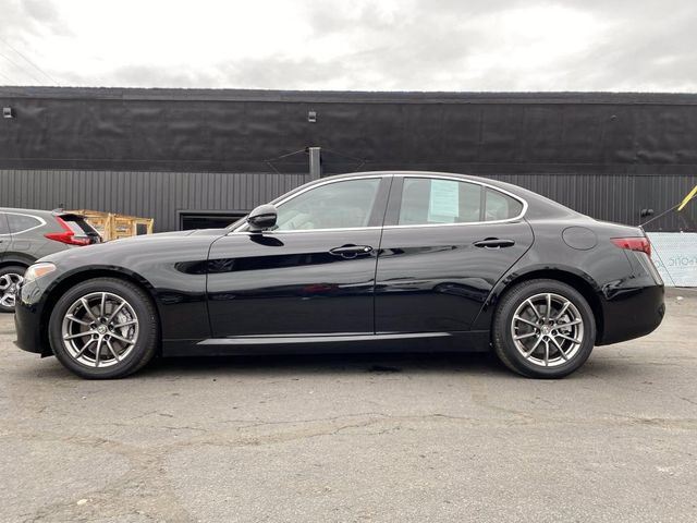 2017 Alfa Romeo Giulia TURBO AWD 