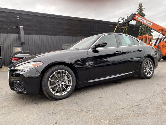 2017 Alfa Romeo Giulia TURBO AWD 