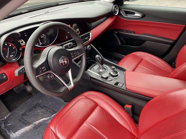 2017 Alfa Romeo Giulia TURBO AWD 