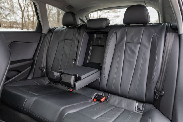 2017 Audi A4 Allroad 2.0T quattro Premium Plus w/ Heated Seats &amp; Steering Wheel, Rear View Camera