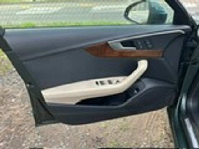 2017 Audi A4 2.0T quattro Premium | New Brunswick, New Jersey | Brilliant Auto Sales