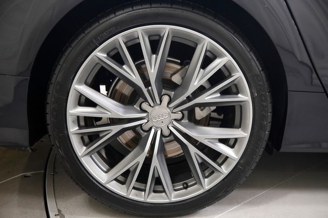 2017 Audi A7 3.0T quattro Prestige | Burbank, California | MDK International 2017 Audi A7 3.0T quattro Prestige | Burbank, California | MDK International