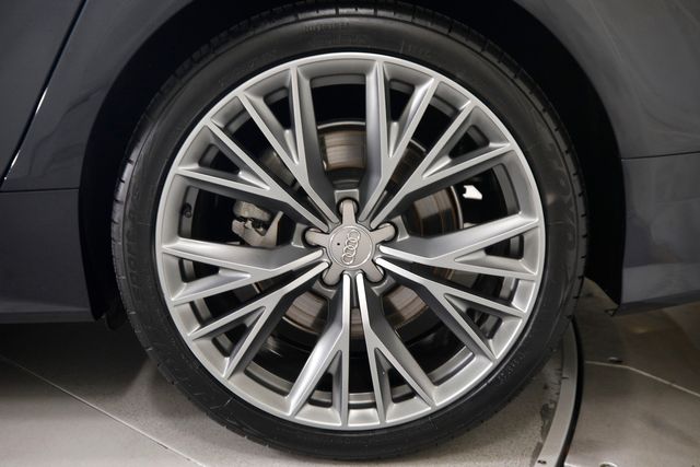 2017 Audi A7 3.0T quattro Prestige | Burbank, California | MDK International 2017 Audi A7 3.0T quattro Prestige | Burbank, California | MDK International