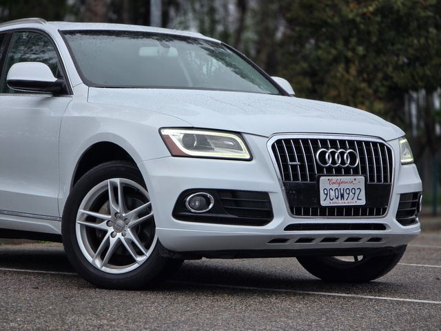 2017 Audi Q5 2.0T quattro Premium