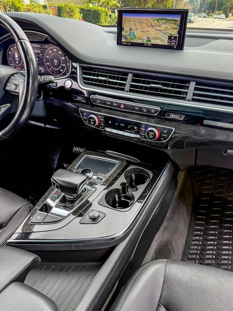 2017 Audi Q7 2.0T quattro Premium Plus | Agoura Hills, CA | SoCal Auto Group