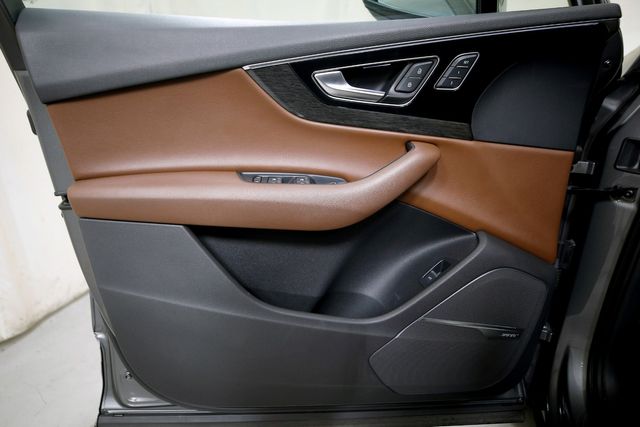 2017 Audi Q7 3.0T quattro Prestige | Burbank, California | MDK International 2017 Audi Q7 3.0T quattro Prestige | Burbank, California | MDK International