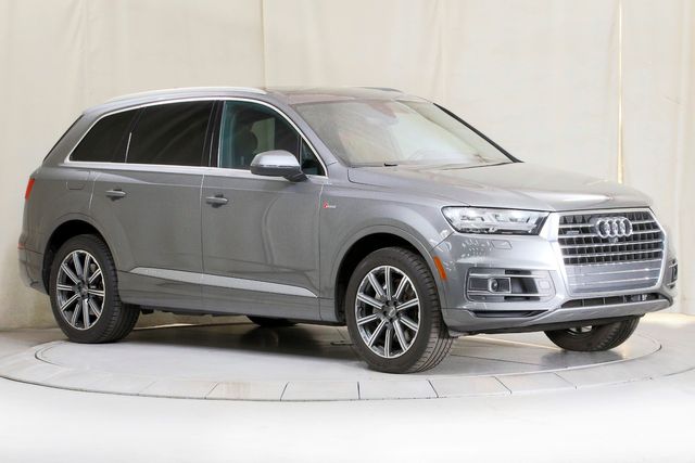 2017 Audi Q7 3.0T quattro Prestige | Burbank, California | MDK International 2017 Audi Q7 3.0T quattro Prestige | Burbank, California | MDK International