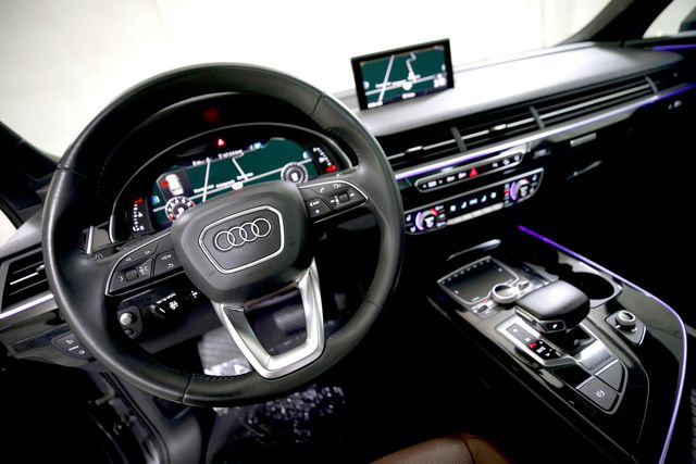 2017 Audi Q7 3.0T quattro Prestige | Burbank, California | MDK International 2017 Audi Q7 3.0T quattro Prestige | Burbank, California | MDK International