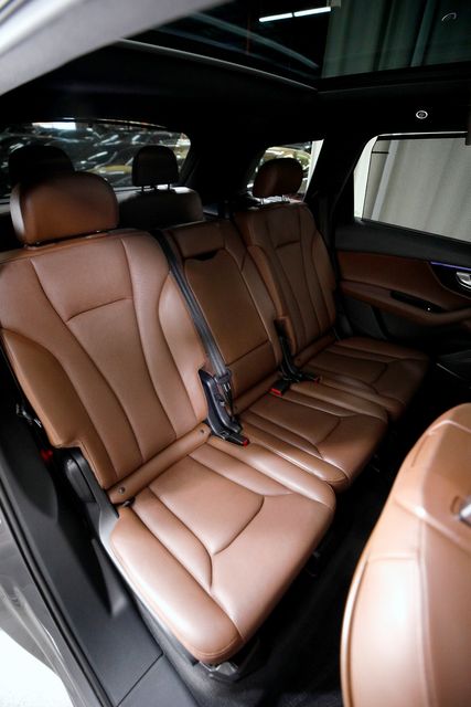 2017 Audi Q7 3.0T quattro Prestige | Burbank, California | MDK International 2017 Audi Q7 3.0T quattro Prestige | Burbank, California | MDK International