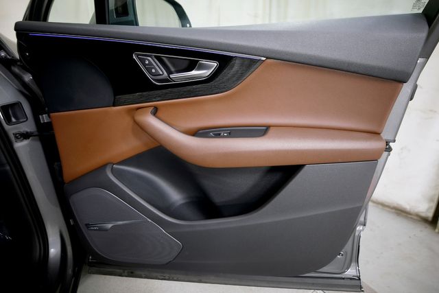 2017 Audi Q7 3.0T quattro Prestige | Burbank, California | MDK International 2017 Audi Q7 3.0T quattro Prestige | Burbank, California | MDK International