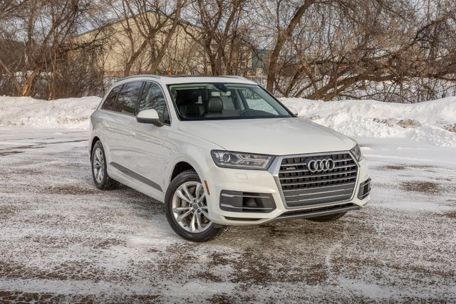 2017 Audi Q7 3.0T quattro Premium Plus w/ AWD &amp; Heated Seats