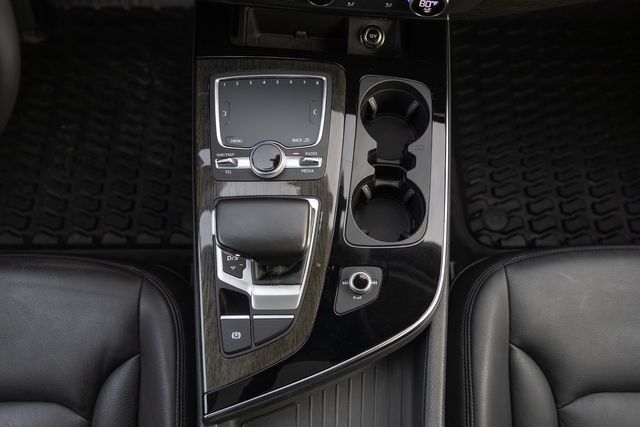 2017 Audi Q7 3.0T quattro Premium Plus w/ AWD &amp; Heated Seats